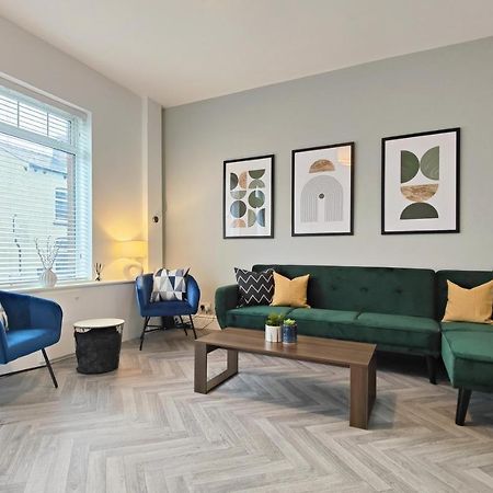 Vila Stott House - Bright Spacious Townhouse 15 Minutes To Central Manchester With Free Parking Exteriér fotografie